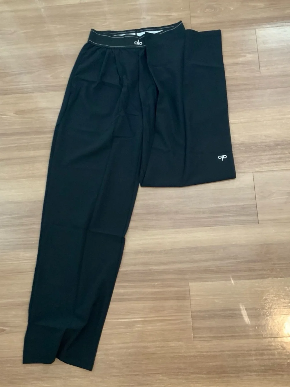 Alo Yoga Womens Suit Up Trouser Black Brand New Size XS Extra Small Pants